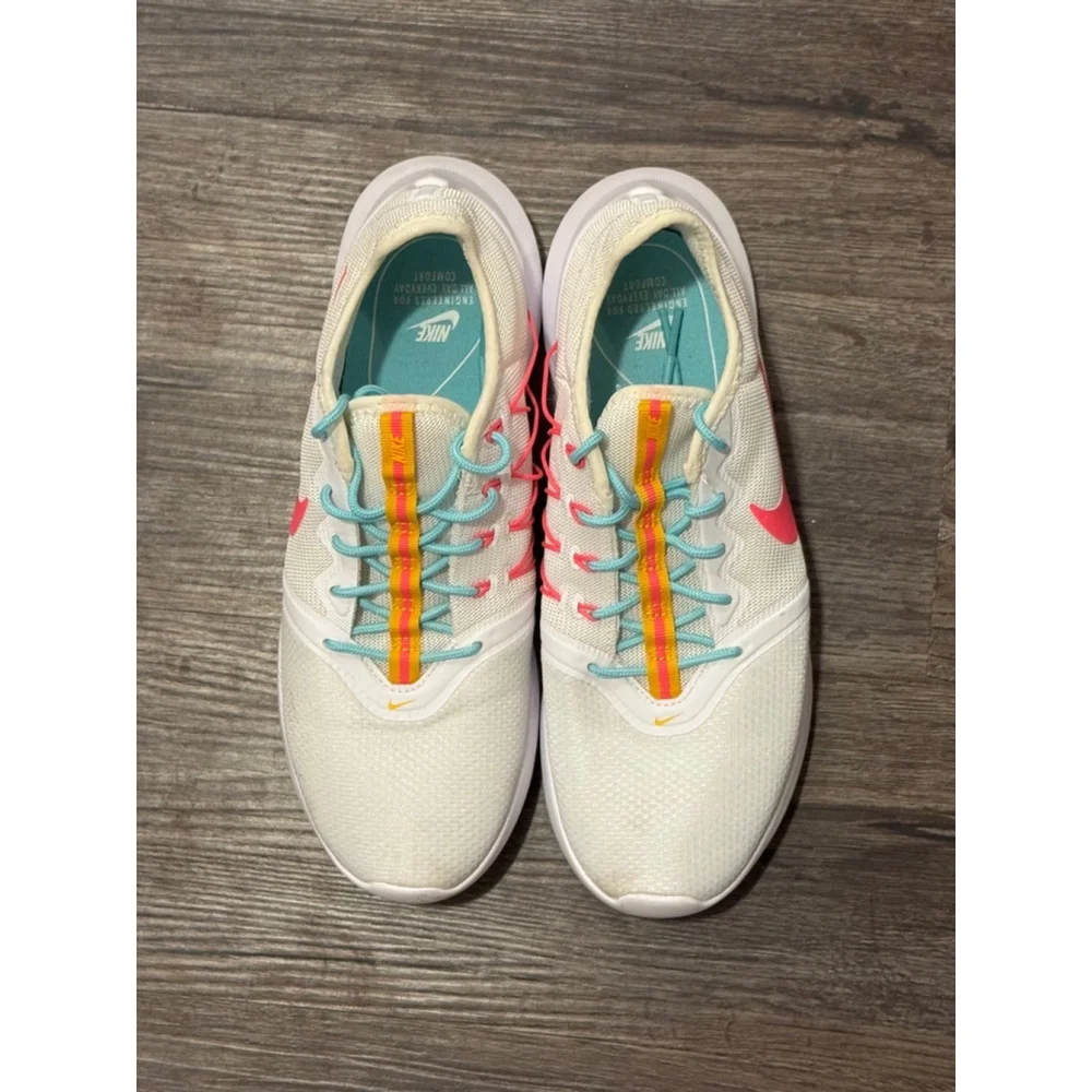 Nike VTR Womens Sneakers AT4345-102 White/Pink/Orange Size 9 EUC - Picture 4 of 8